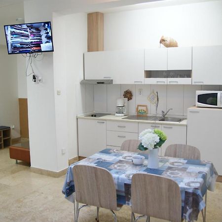Apartman Ivana プーラ エクステリア 写真